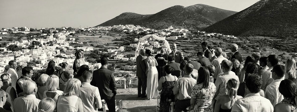 Cérémonie de mariage à l'hôtel Petali Village à Sifnos
